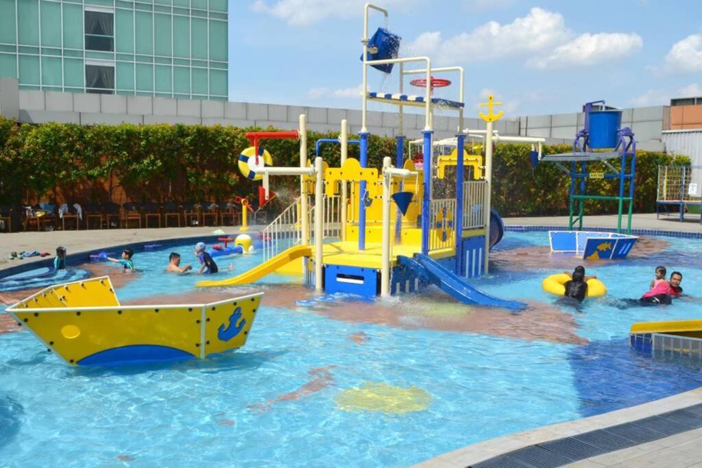 Abhome "Love Suite" #Ksl D'Esplanade #Ksl City Mall #Water Theme Park #Jb Johor Bahru Exterior photo
